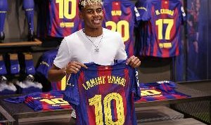 开云体育下载-世体主编：梅西是史上最佳10号 亚马尔分清私生活与赛场值得肯定